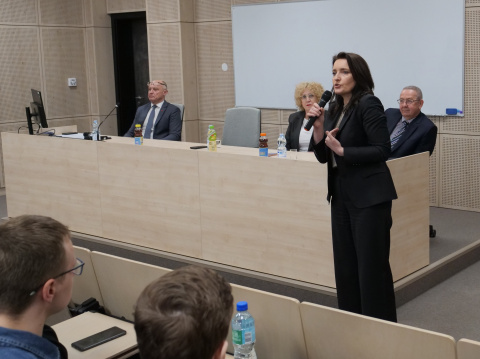 Wizyta minister Marzeny Okły - Drewnowicz