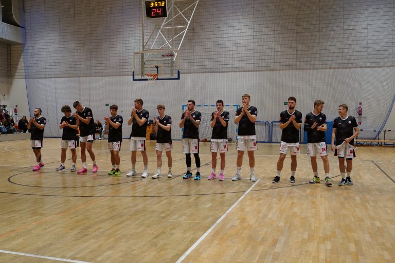 Mecz UJK Kielce vs. Cracovia 1906 Kraków