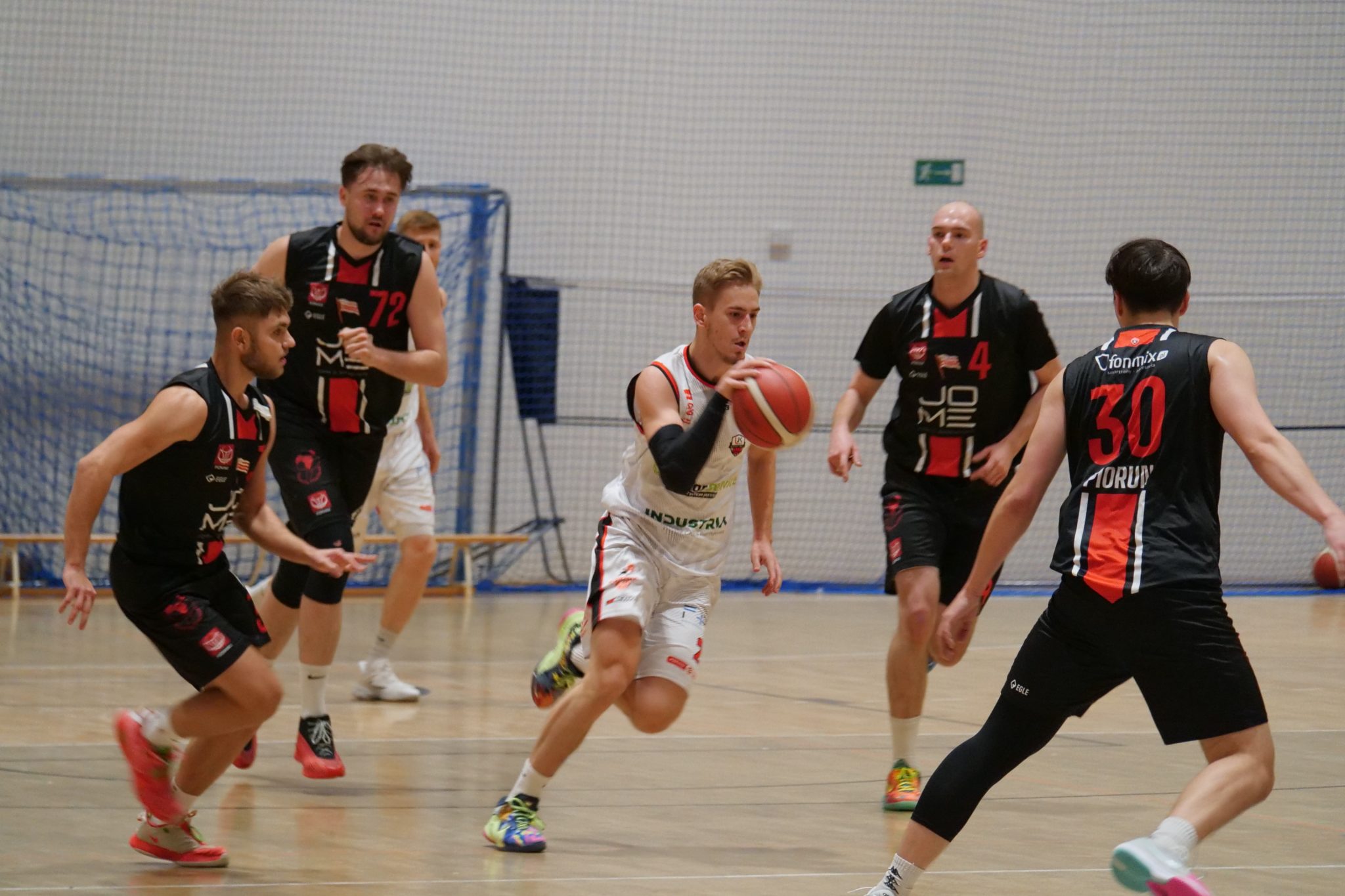 Mecz UJK Kielce vs. Cracovia 1906 Kraków