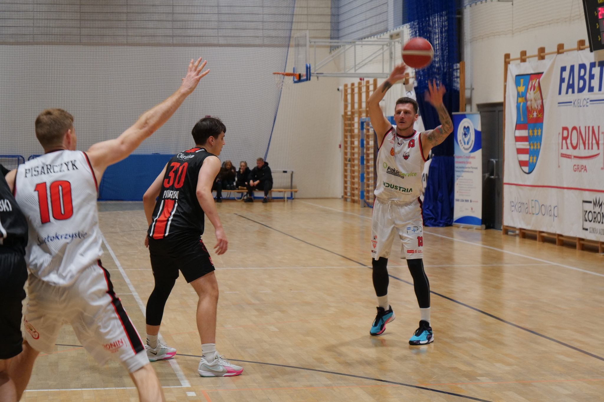 Mecz UJK Kielce vs. Cracovia 1906 Kraków