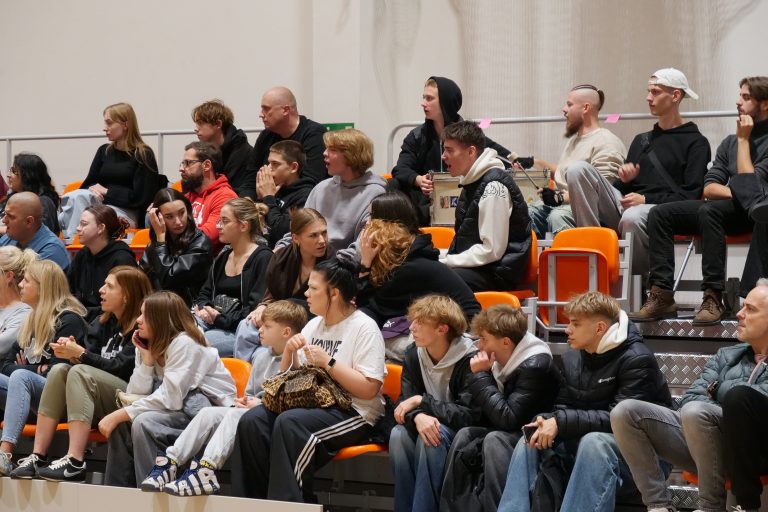 Mecz UJK Kielce vs. Cracovia 1906 Kraków