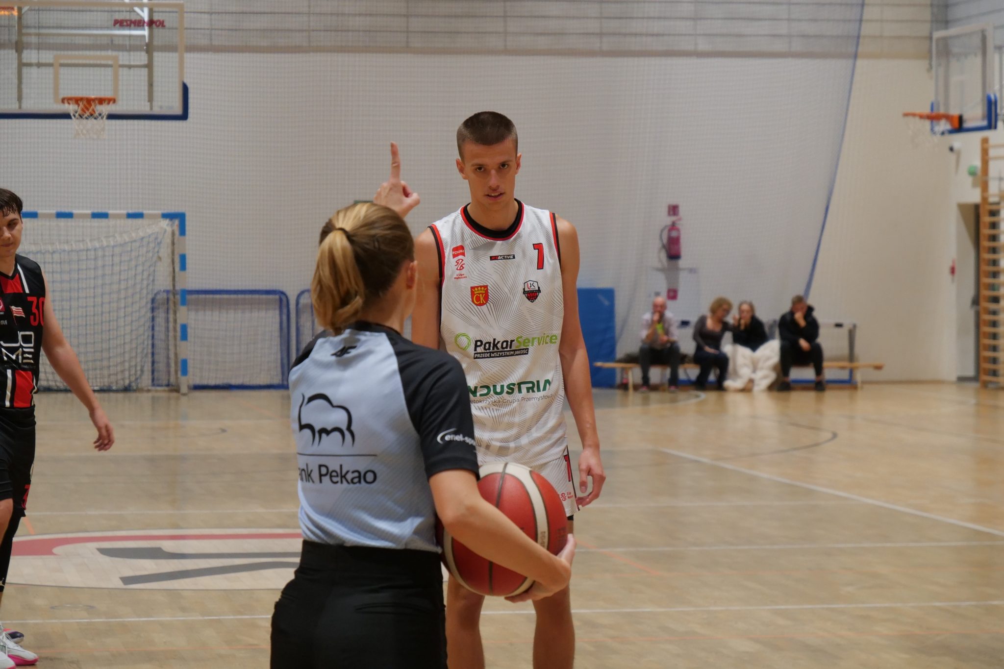 Mecz UJK Kielce vs. Cracovia 1906 Kraków