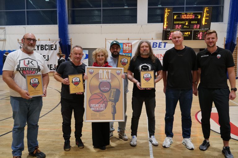 Mecz UJK Kielce vs. Cracovia 1906 Kraków