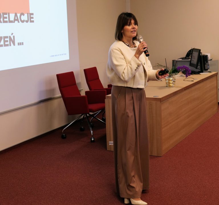 Inauguracja Uniwersytetu Dziecięcego UJK. Wykład z matematyki.