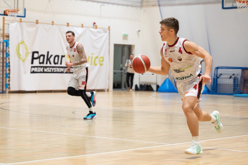 Mecz UJK Kielce vs. MKS II Dąbrowa Górnicza