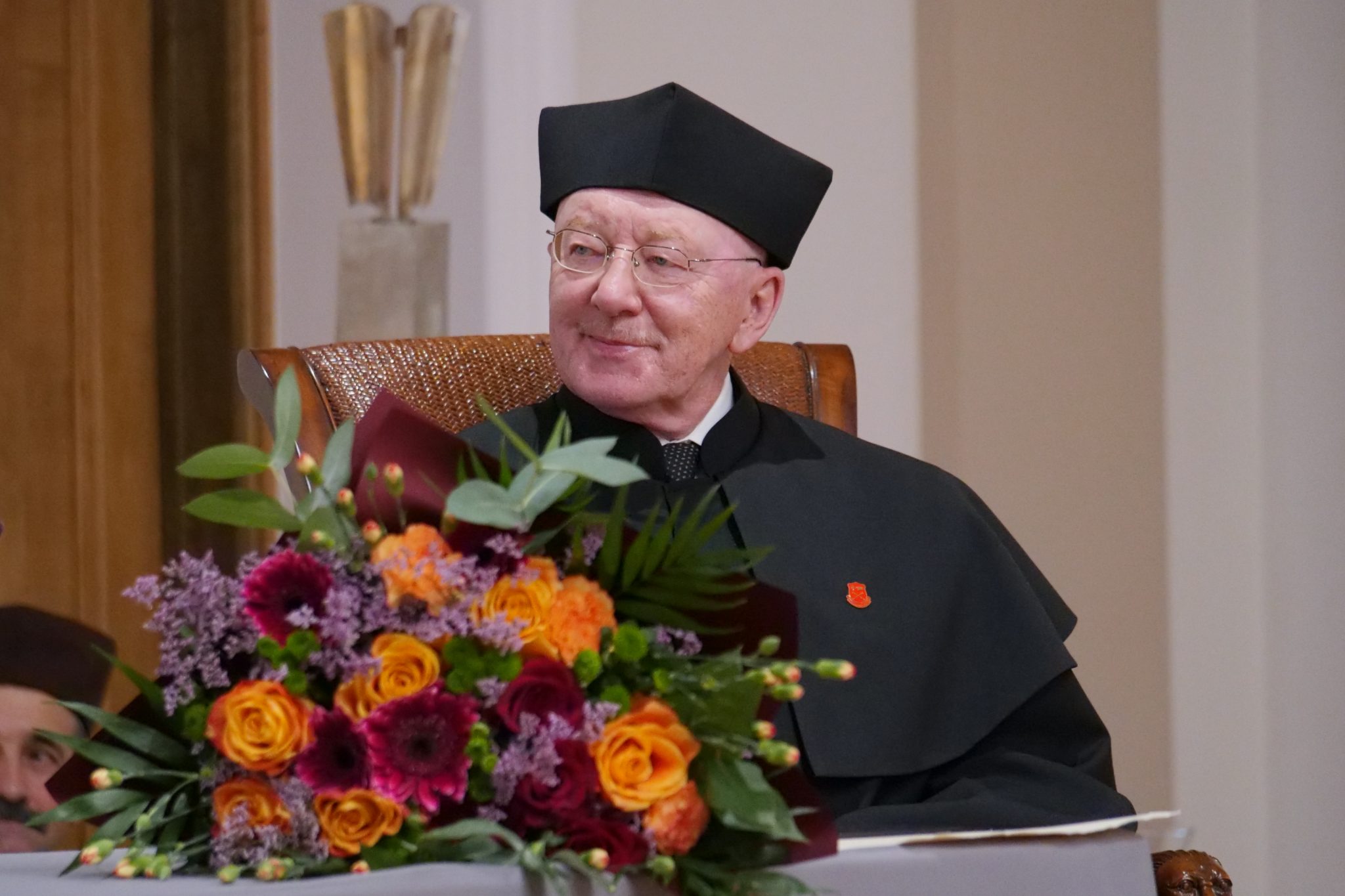 Marek Żebrowski z tytułem Doktora Honoris Causa UJK