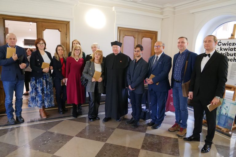 Marek Żebrowski z tytułem Doktora Honoris Causa UJK