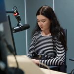 studentki SKN Elemntarni podczas nagrania słuchowiska w radiu Fraszka