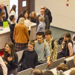 Licealiści podczas Święta Liczby Pi na WNŚiP UJK