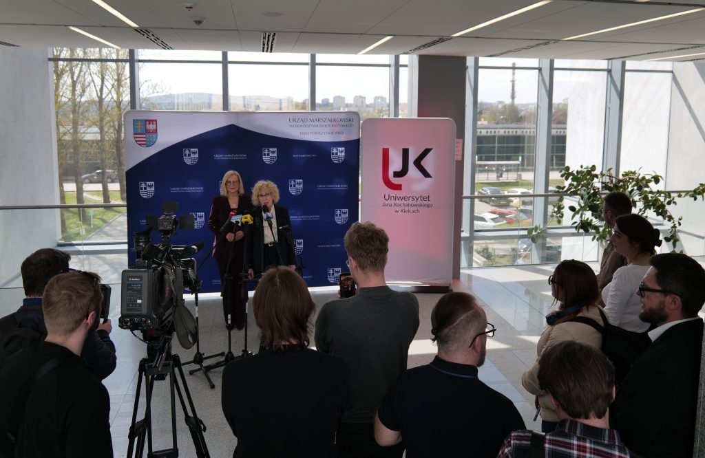 Dotacje od samorządu województwa dla uczelni