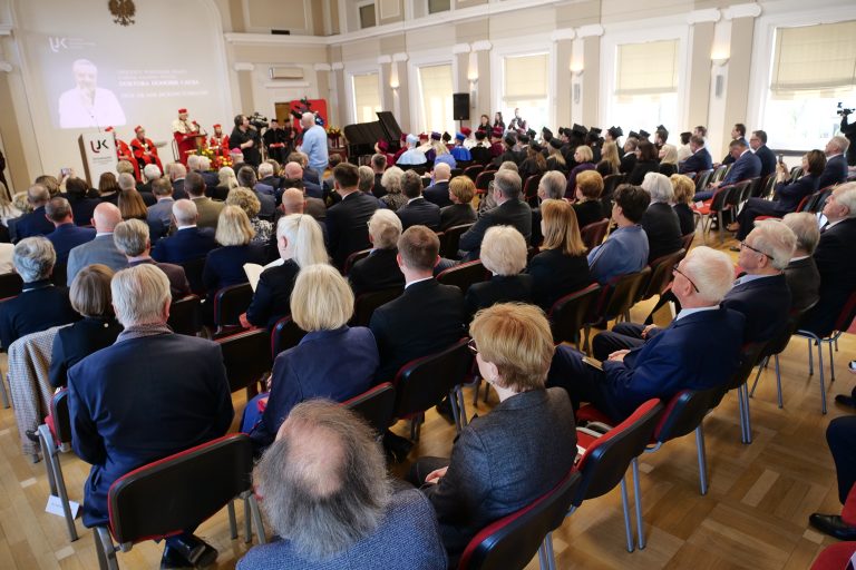 Prof. Jacek Dubiel – doktor honorowy UJK
