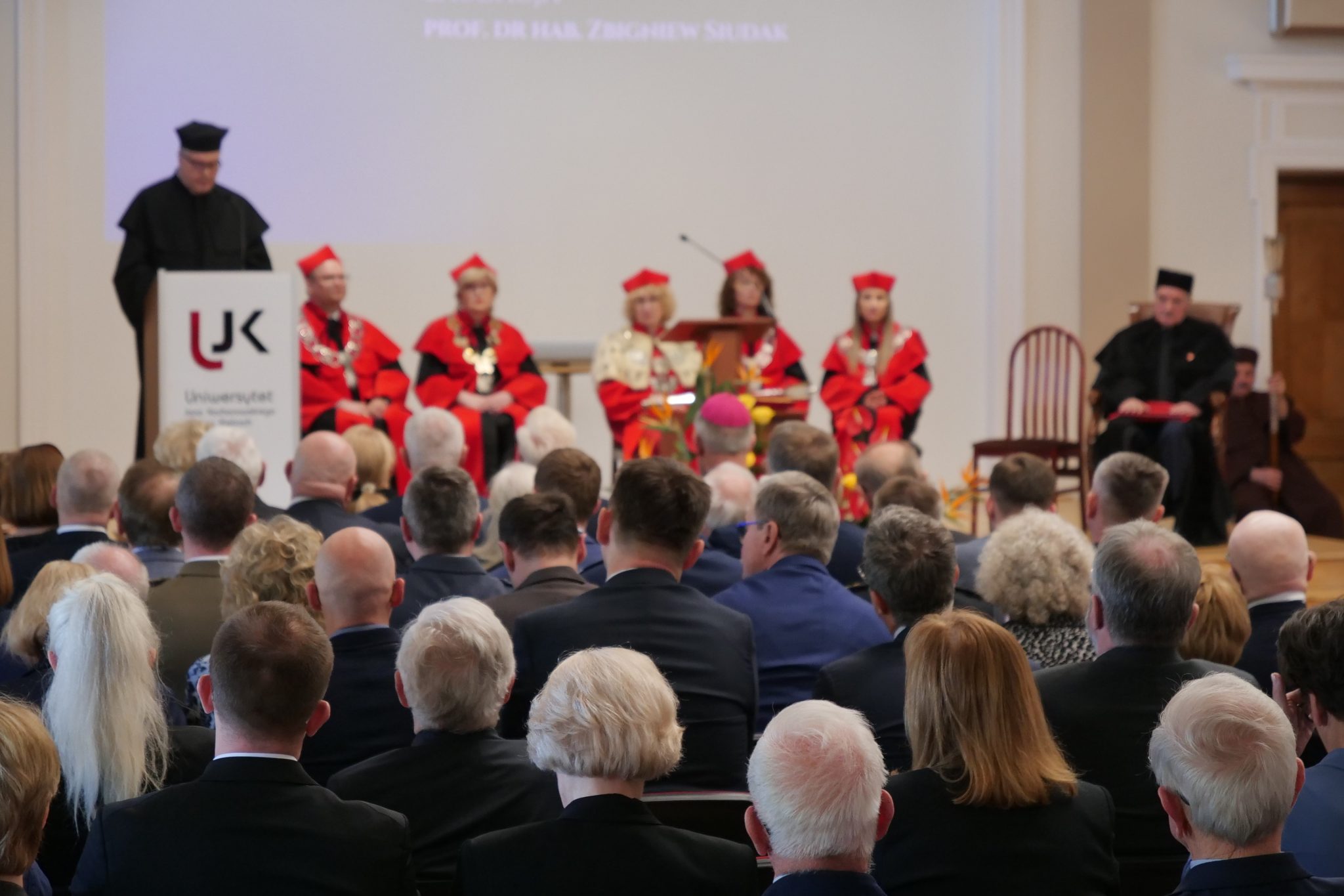 Prof. Jacek Dubiel – doktor honorowy UJK