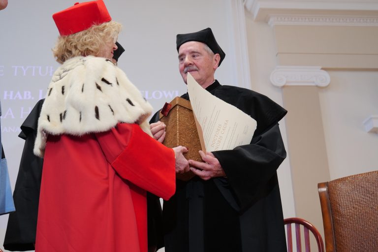 Prof. Jacek Dubiel – doktor honorowy UJK
