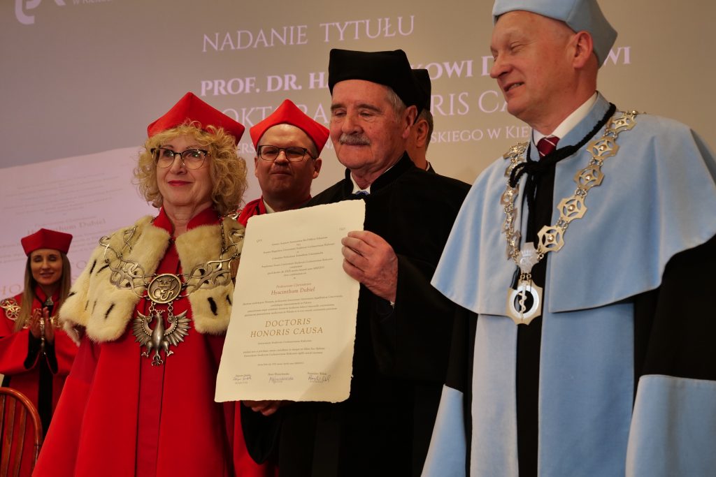 Prof. Jacek Dubiel – doktor honorowy UJK