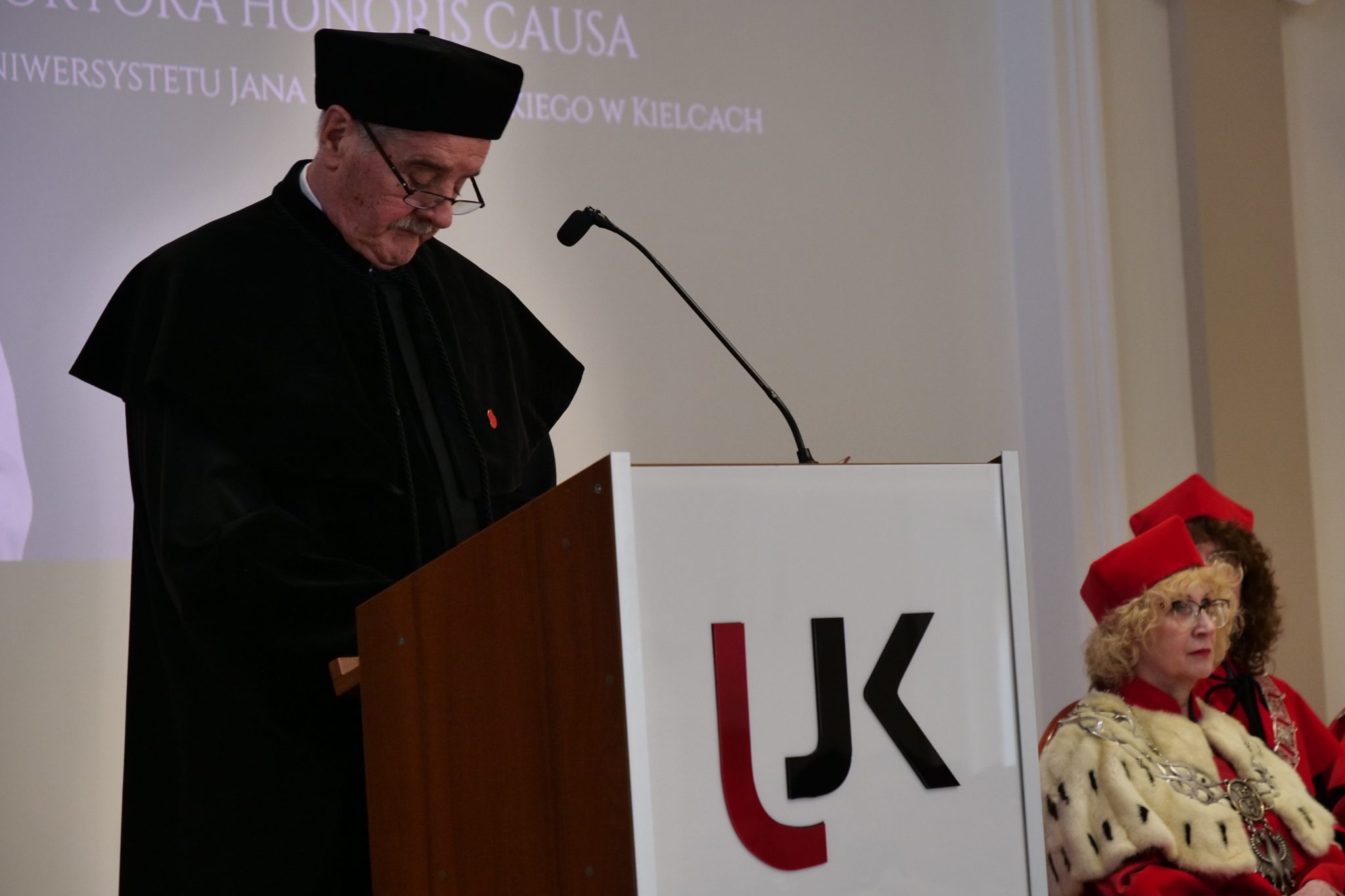 Prof. Jacek Dubiel – doktor honorowy UJK
