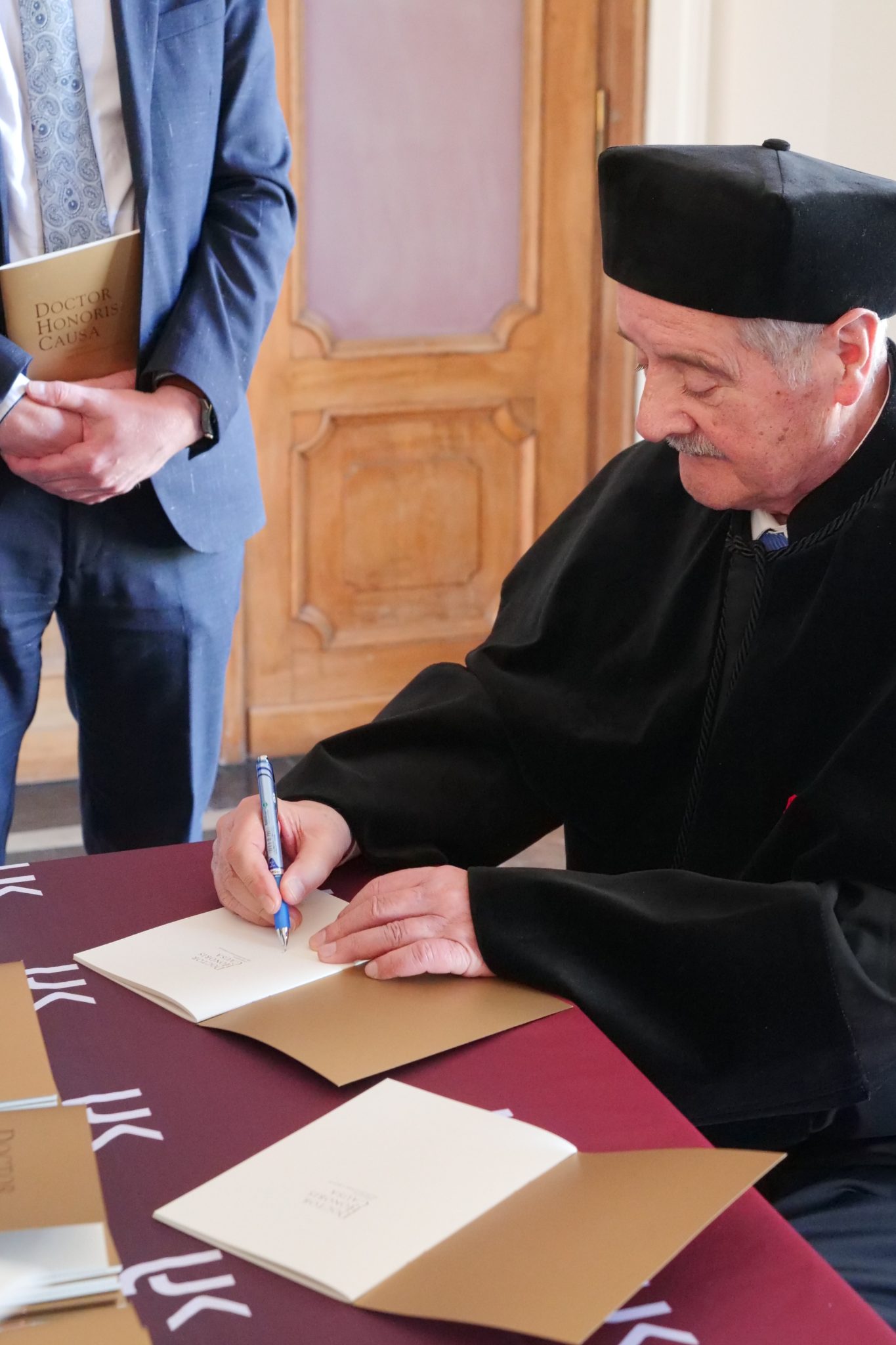 Prof. Jacek Dubiel – doktor honorowy UJK